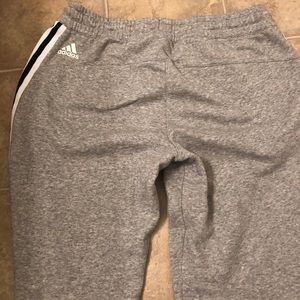 ADIDAS SWEATPANTS SIZE L